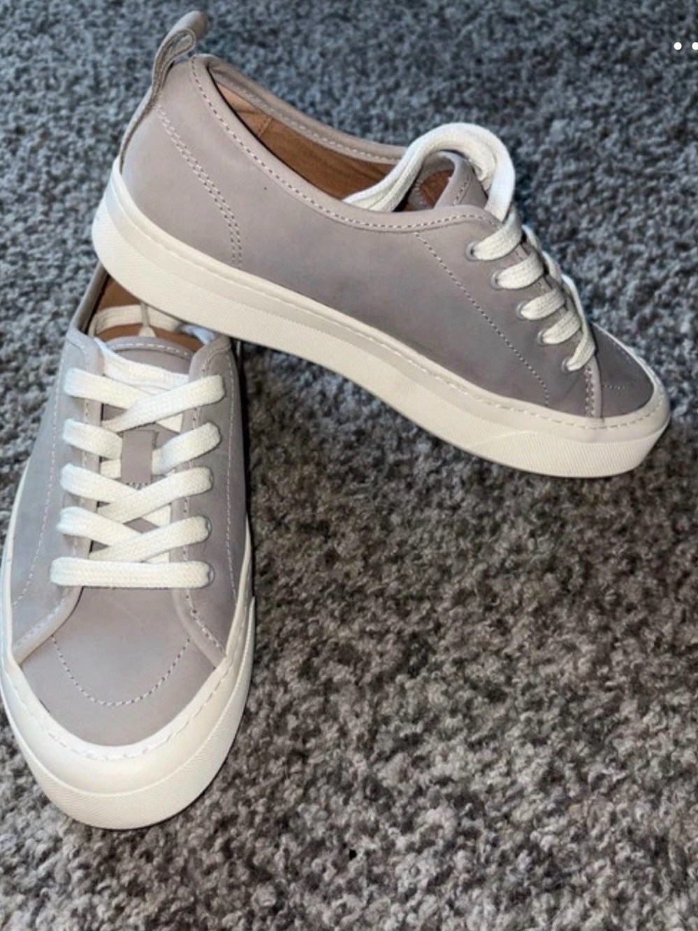 Sperry Women's Light Grey Leather Low-Top Sneakers with White Sole